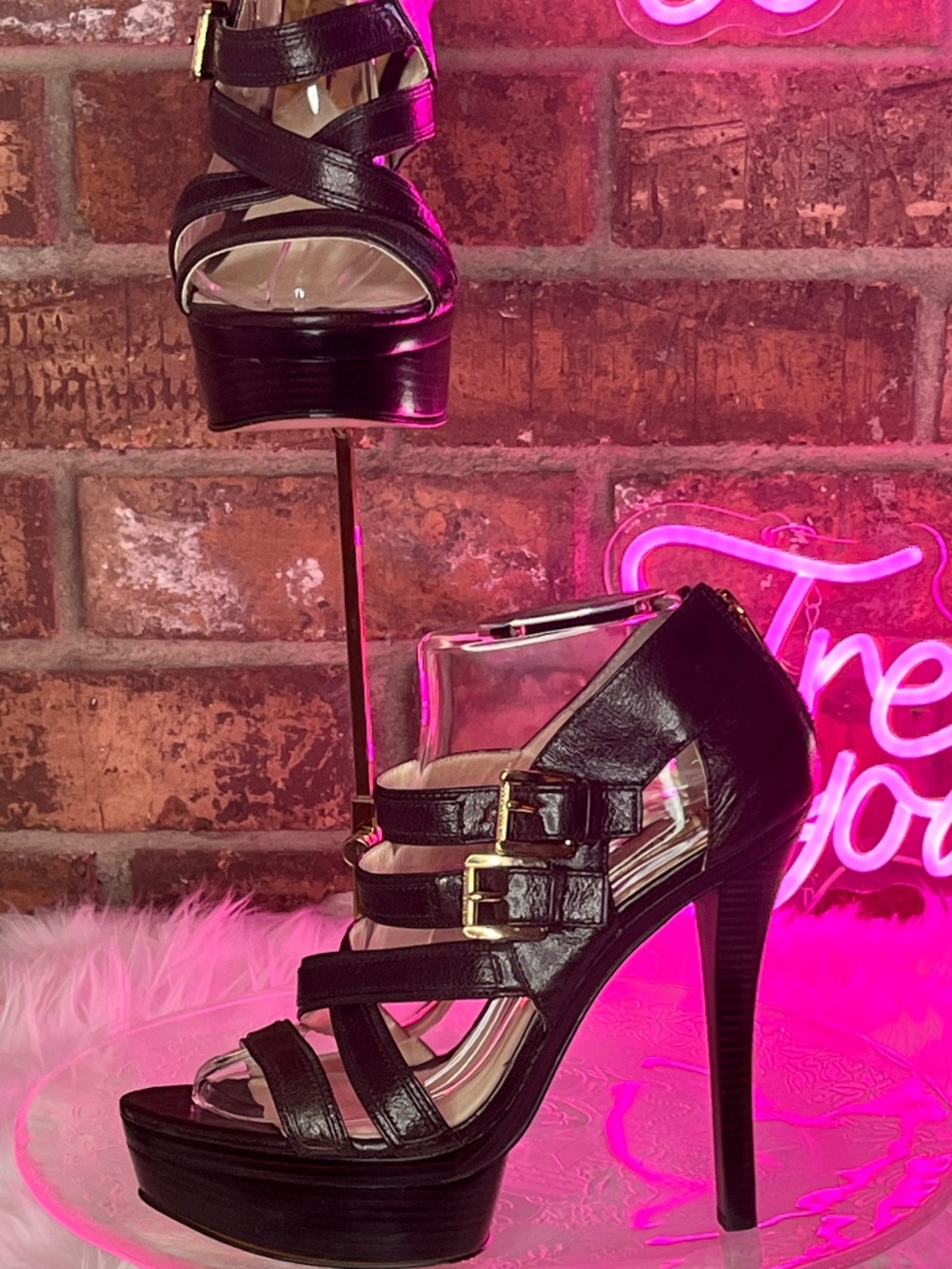 “Micheal Kors” Foxy Brown Leather Gold Accents Stacked Wooden Heels
